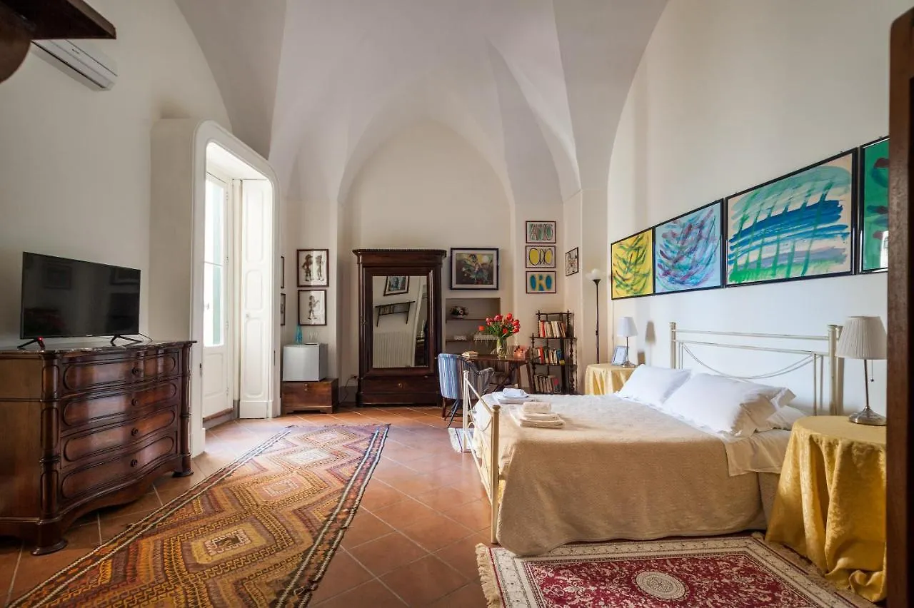 ** Bed & Breakfast Palazzo Bernardini Suites Lecce Italy