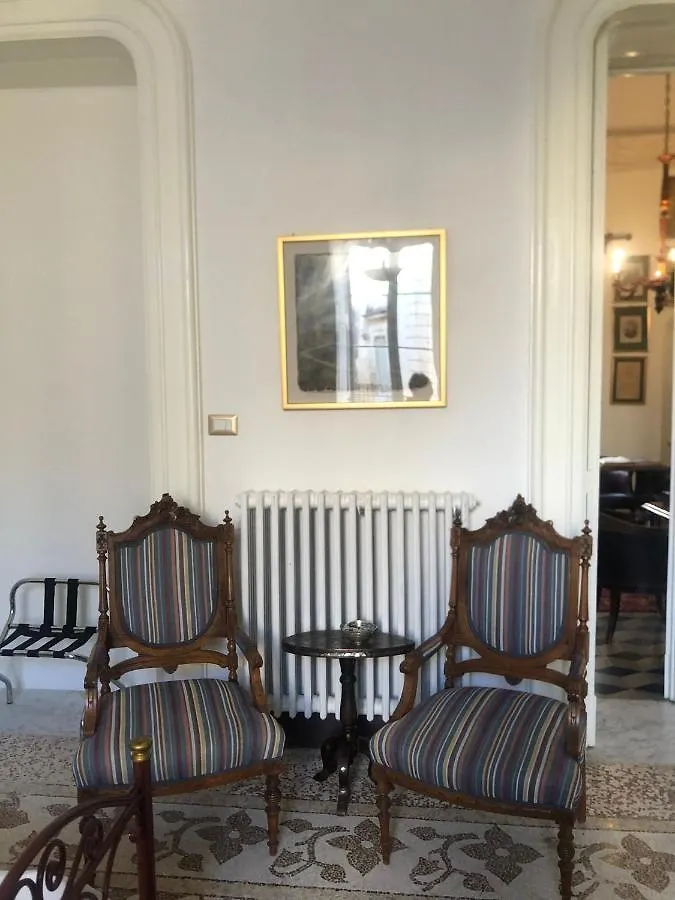 Palazzo Bernardini Suites 莱切