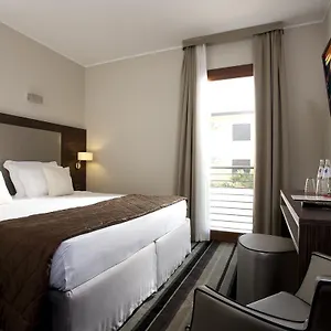 Western Titian Venice Airport 3* Tessera