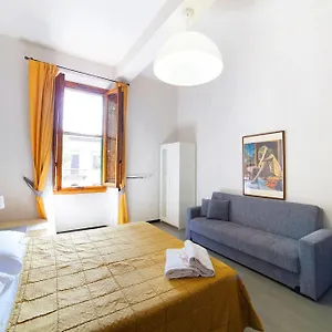 Melody House 3* Florence